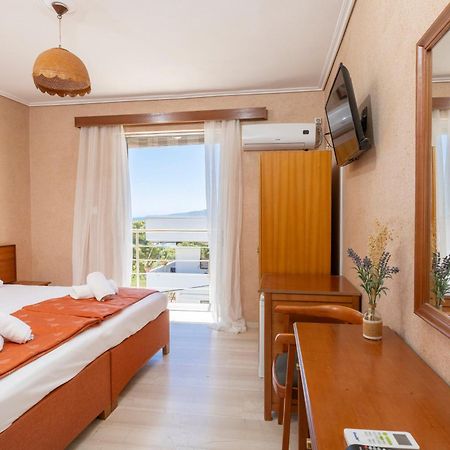Oelia Rooms & Apartments Αγία Μαρίνα Εξωτερικό φωτογραφία