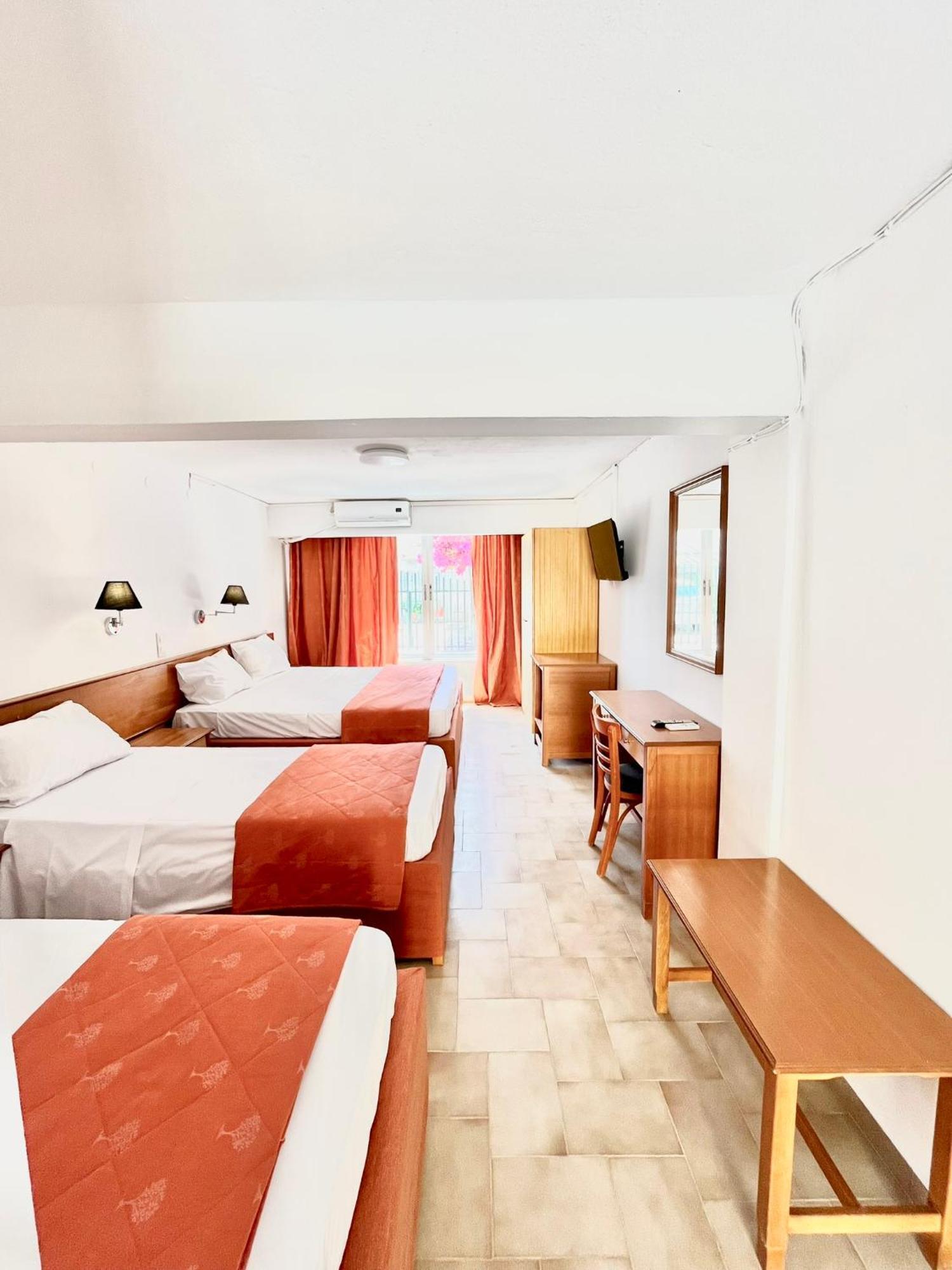 Oelia Rooms & Apartments Αγία Μαρίνα Εξωτερικό φωτογραφία