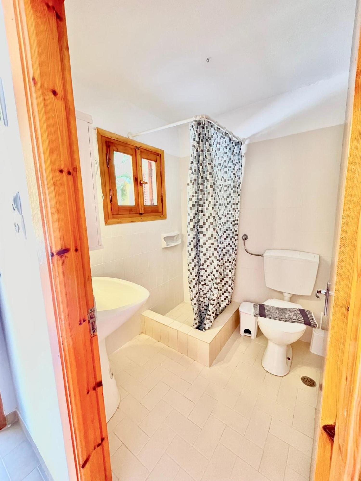 Oelia Rooms & Apartments Αγία Μαρίνα Εξωτερικό φωτογραφία