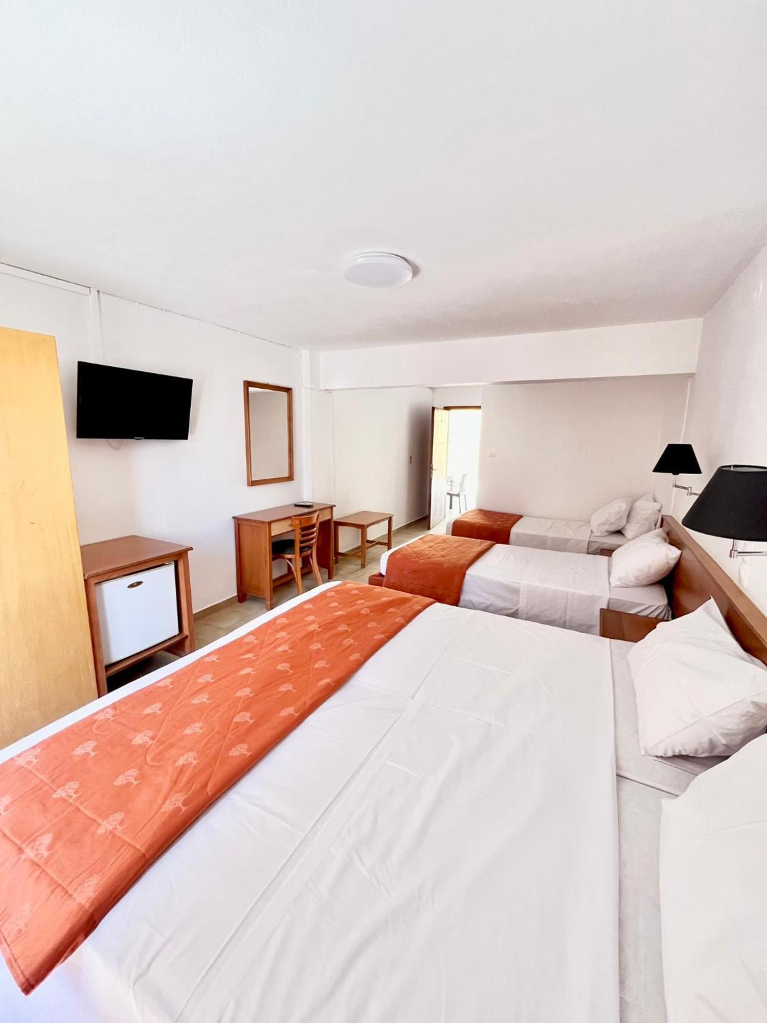 Oelia Rooms & Apartments Αγία Μαρίνα Εξωτερικό φωτογραφία