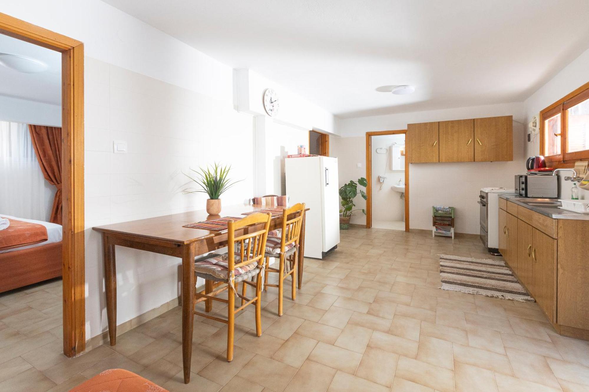 Oelia Rooms & Apartments Αγία Μαρίνα Εξωτερικό φωτογραφία