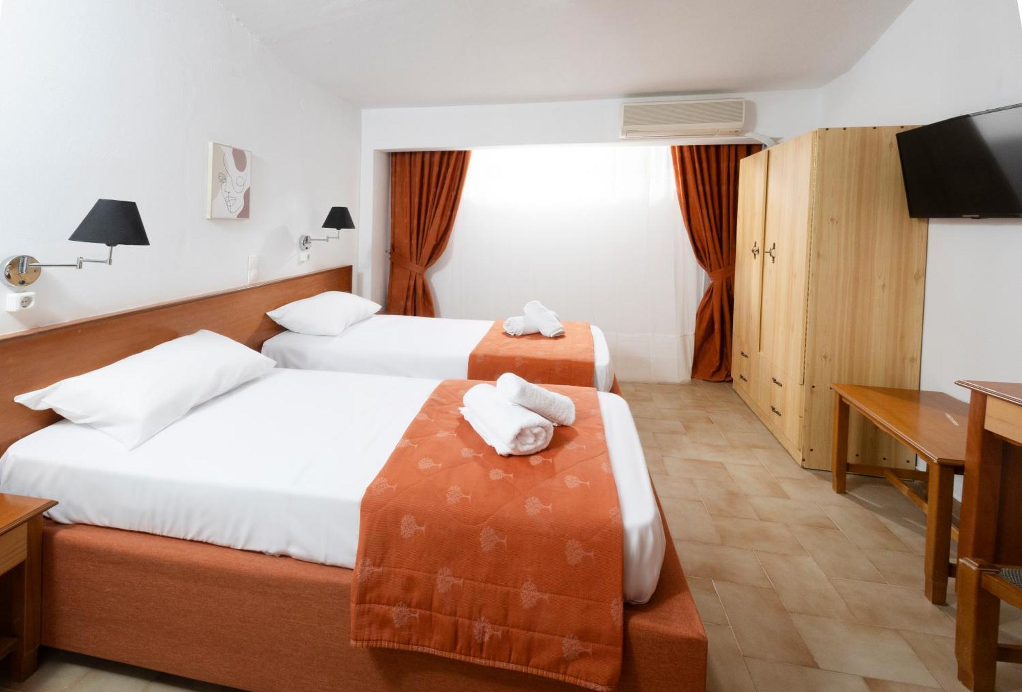 Oelia Rooms & Apartments Αγία Μαρίνα Εξωτερικό φωτογραφία